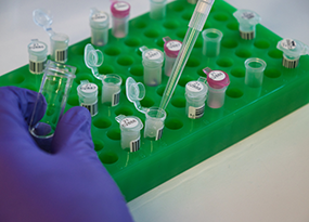 Cancer Molecular Diagnostics Laboratory becomes an accredited medical laboratory